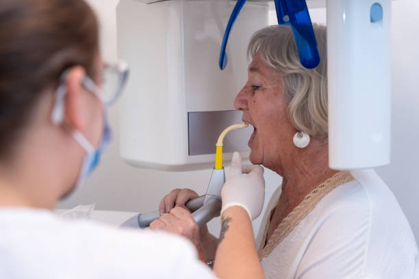 Best Weekend Emergency Dentist in Hallsville, MO
